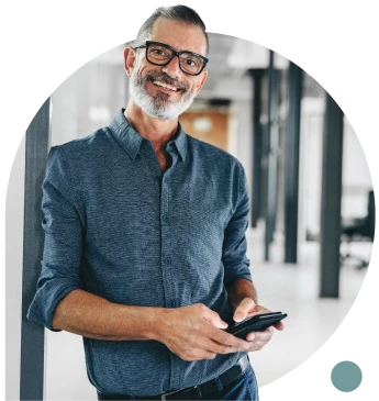 iStock-smiling man 9 CUTOUT-01